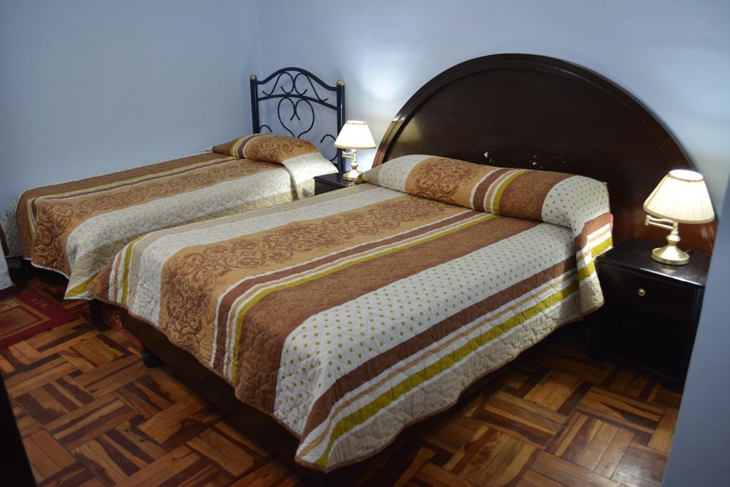 Hostal Juana De Arco Quito Exteriér fotografie