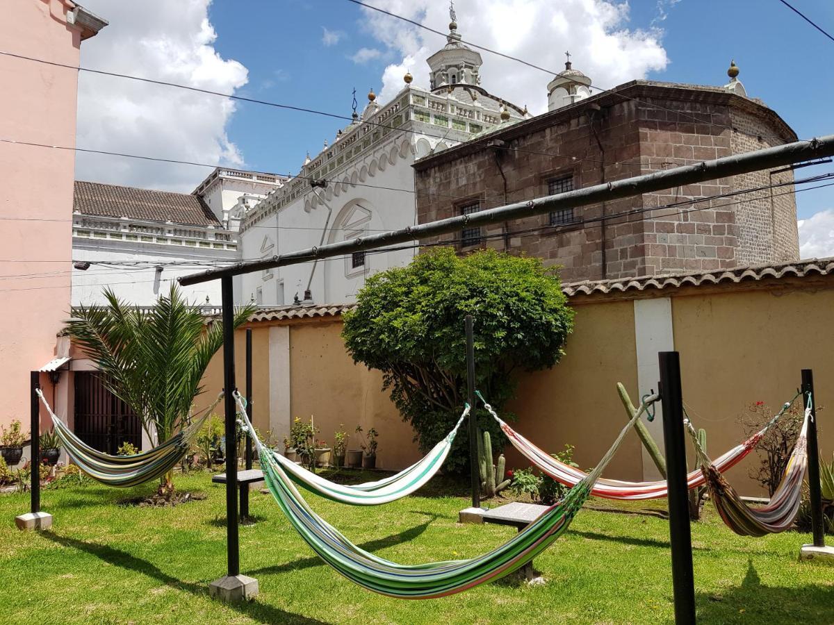 Hostal Juana De Arco Quito Exteriér fotografie